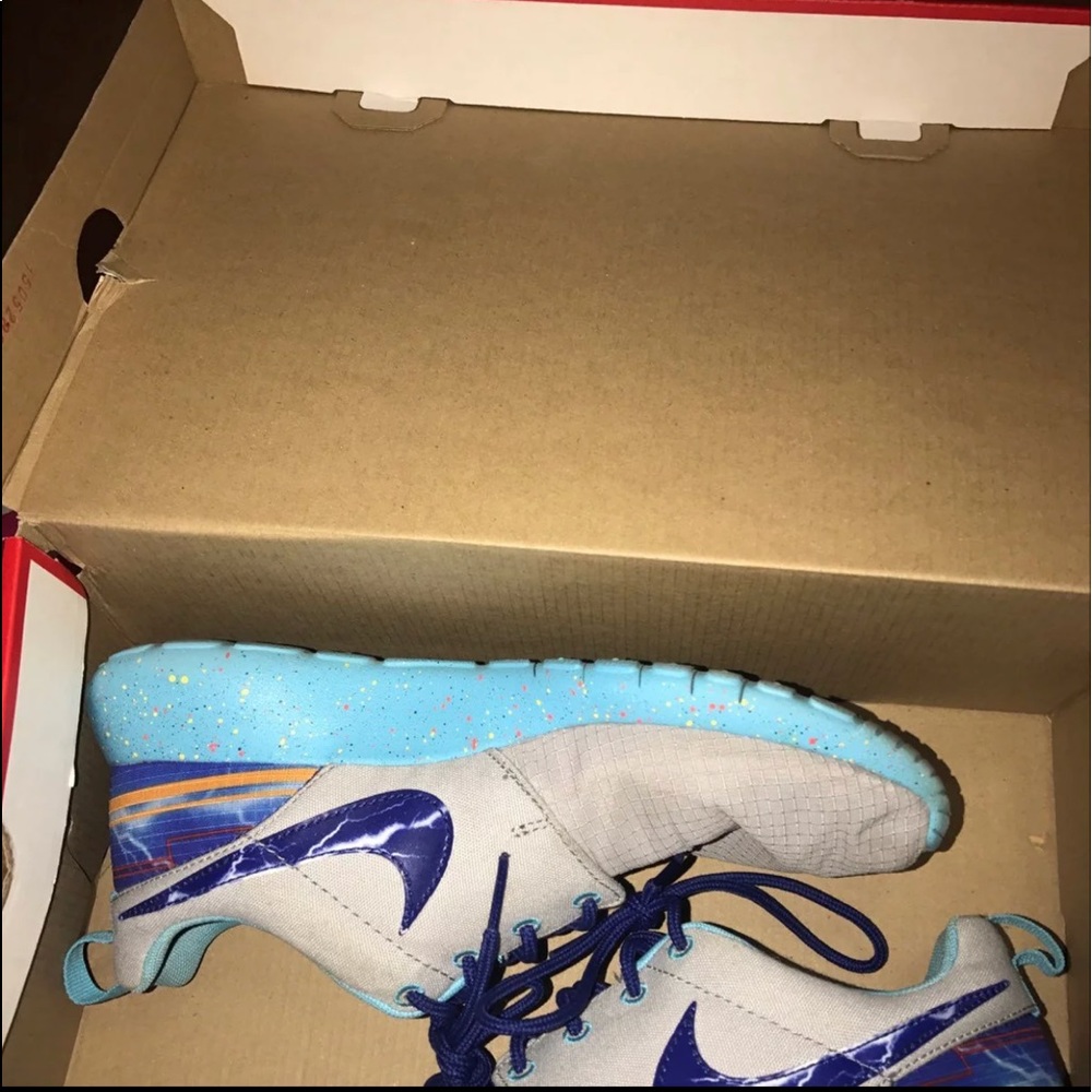 Nike roshes